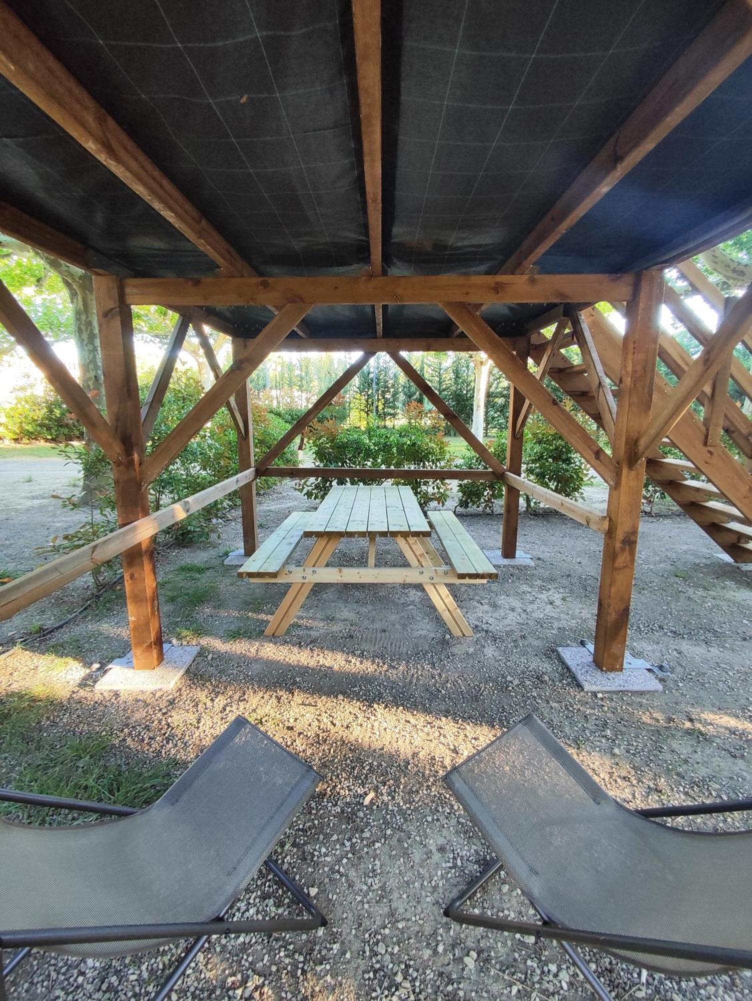 Porte Des Alpilles By M.a Destination Glamping *