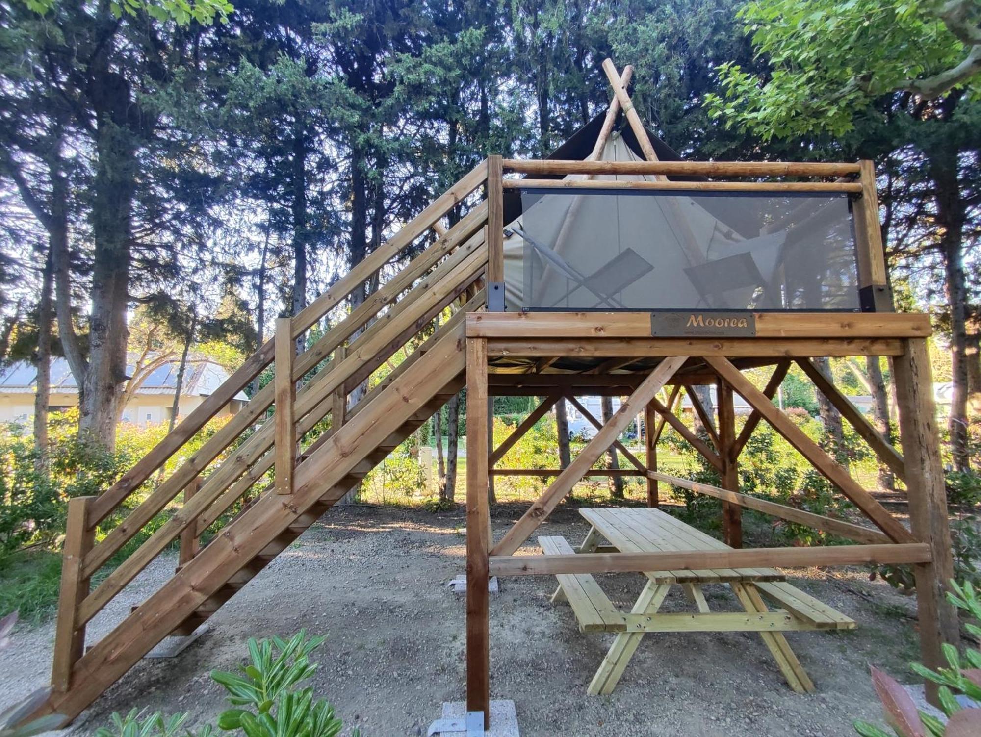 Porte Des Alpilles By M.a Destination Glamping Campo de lujo *