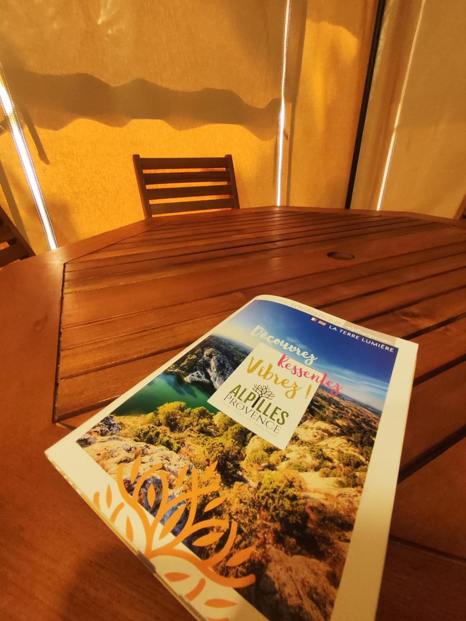 Porte Des Alpilles By M.a Destination Glamping * Saint-Étienne-du-Grès