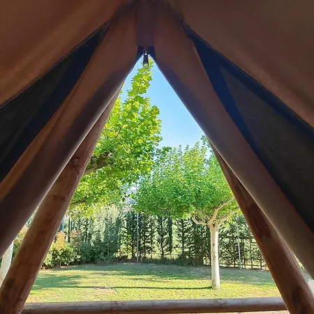 Camping Porte Des Alpilles By M.A Destination Glamping Saint-Étienne-du-Grès Exterior foto