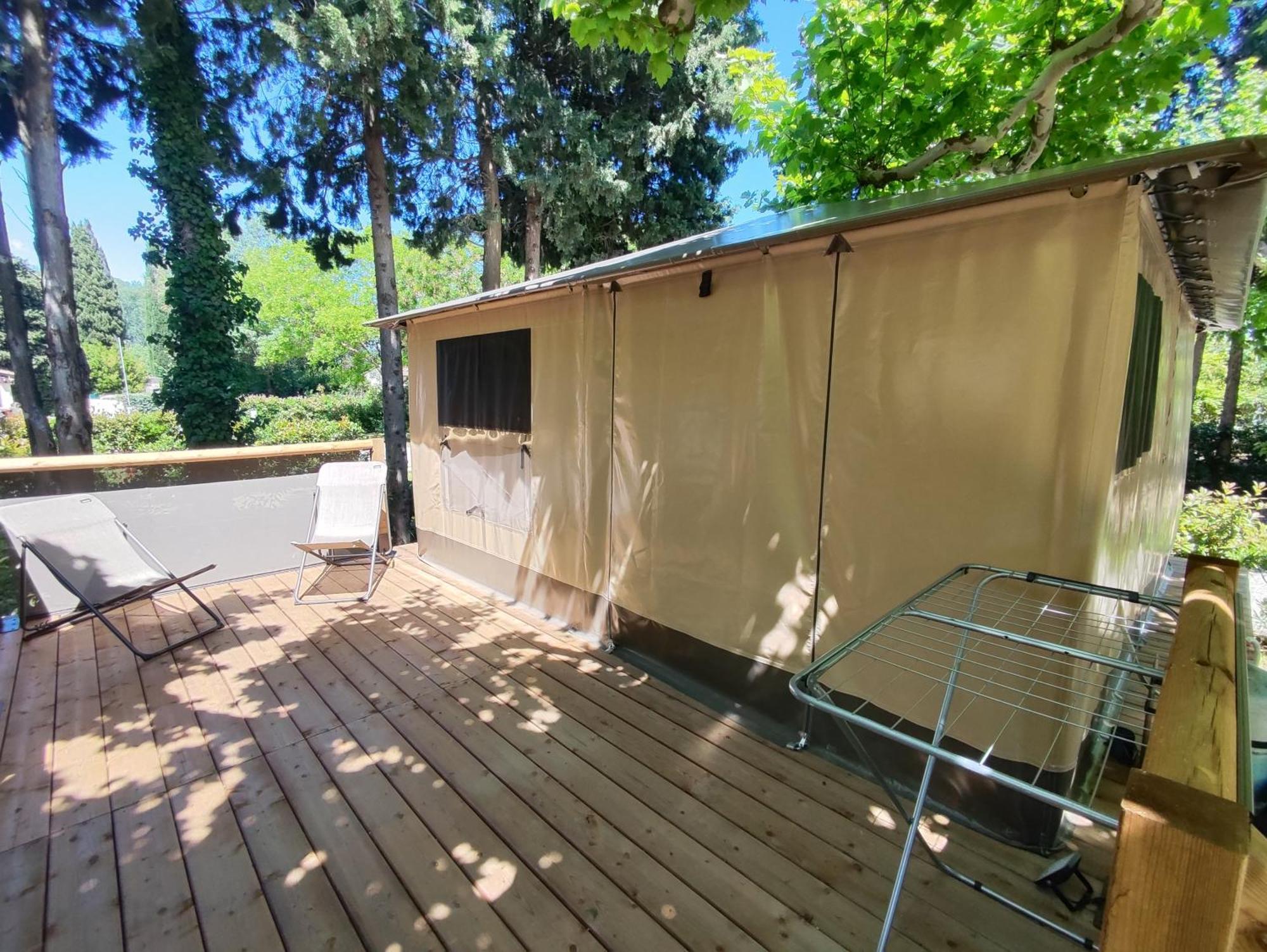Porte Des Alpilles By M.a Destination Glamping Luxuszelt