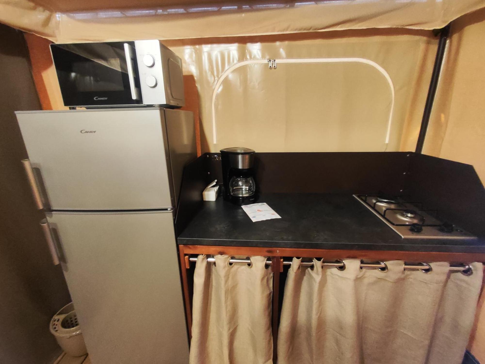 Porte Des Alpilles By M.a Destination Glamping Luxuszelt